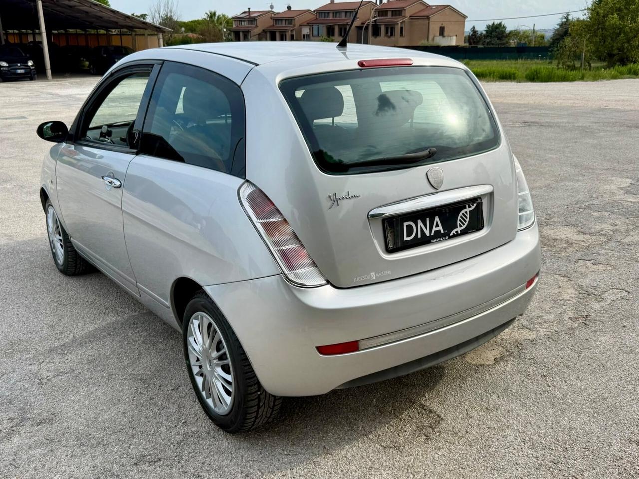 Lancia Ypsilon 1.2 Benzina Neopatentati Unicaproprietaria