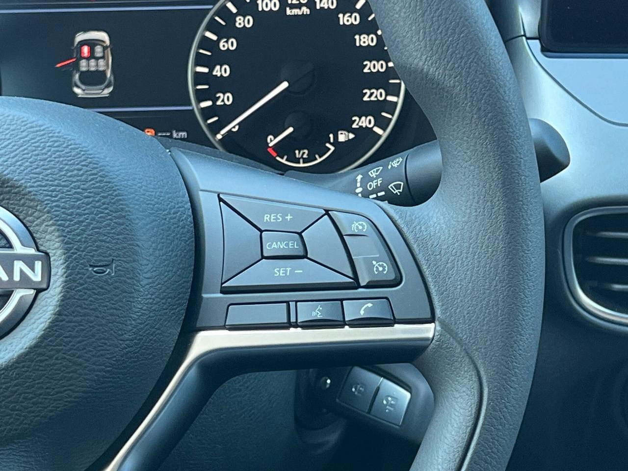 Nissan Juke 1.0 DIG-T 114 CV Acenta