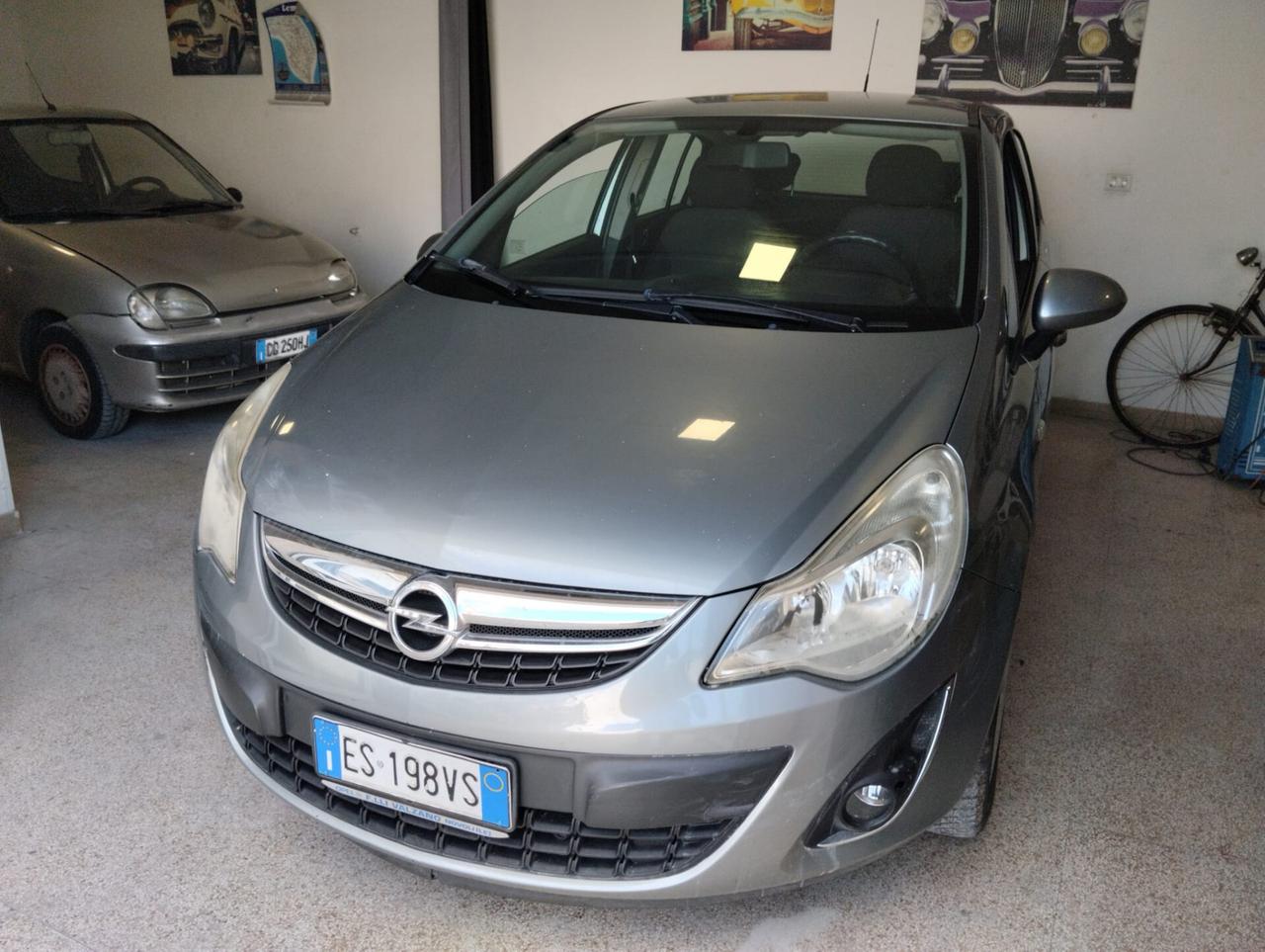 Opel Corsa 1.2 85CV 5 porte GPL-TECH Edition