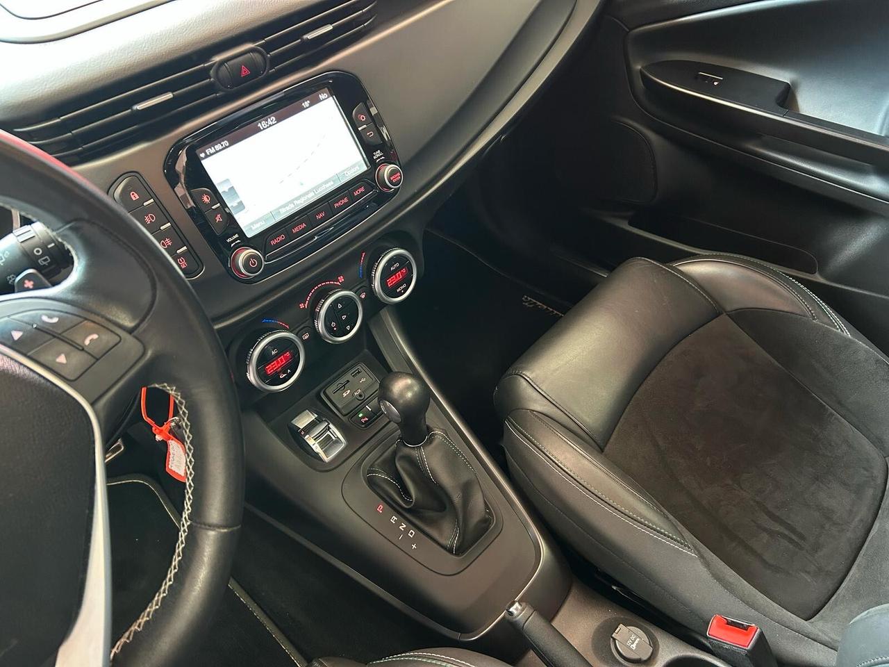 Alfa Romeo Giulietta 1750 Turbo TCT Quadrifoglio Verde