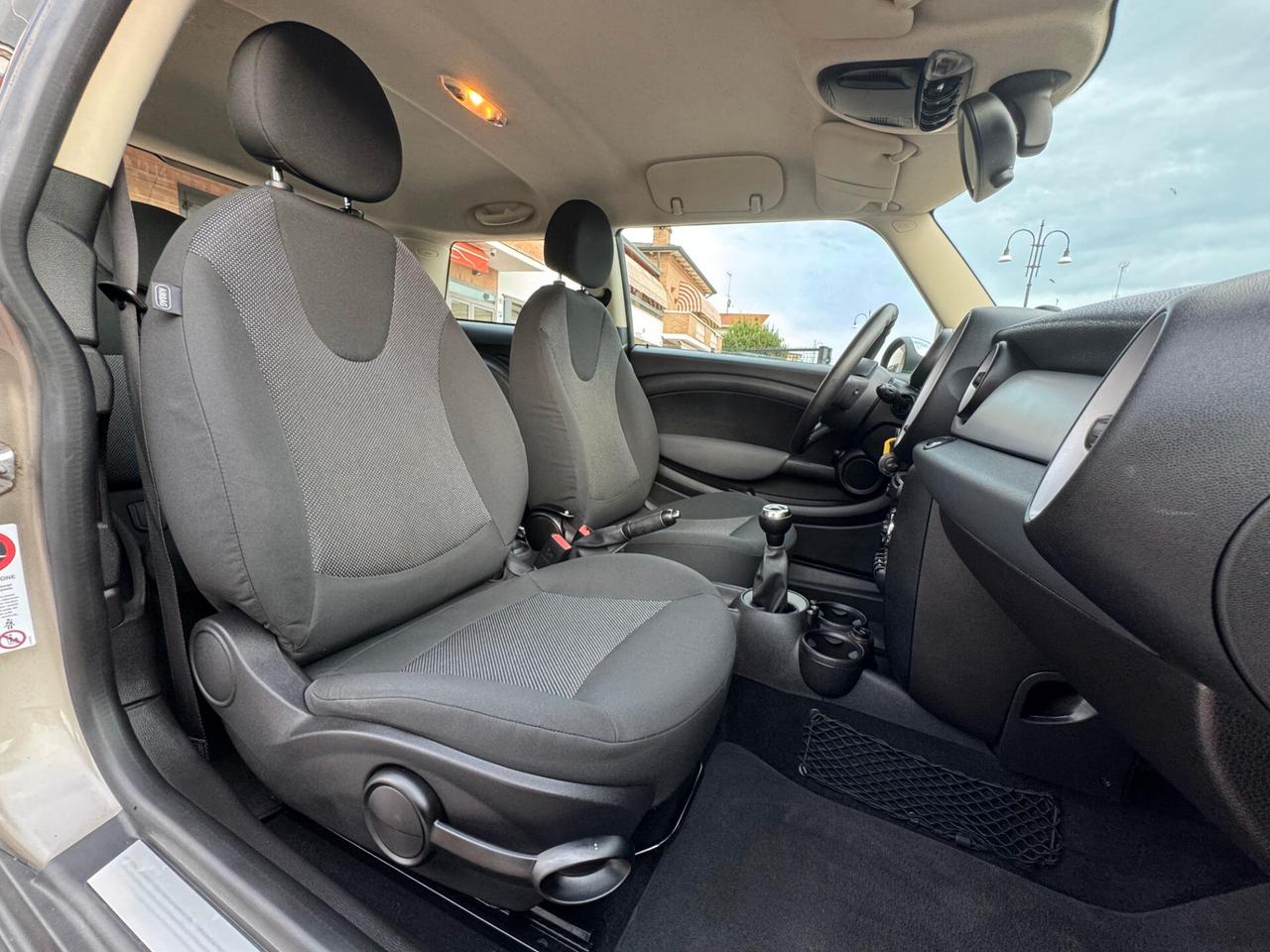 Mini Cooper 1.6