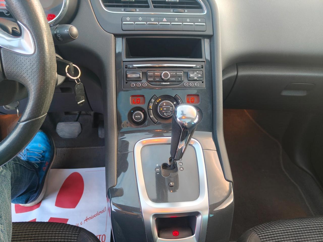 Peugeot 5008 1.6 e-HDi 115CV S&S ETG6 Allure