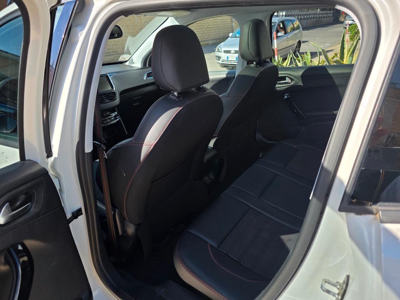 Peugeot 2008 PureTech Turbo 110 S&S GT Line