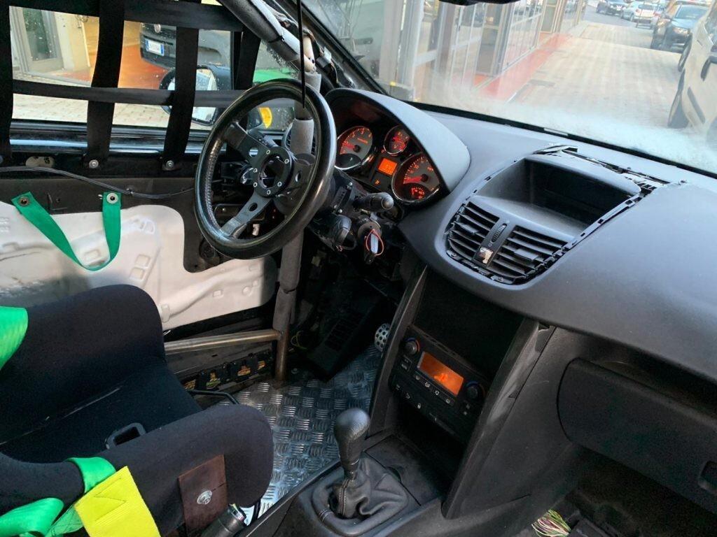 PEUGEOT 207 1.6 3p. felinè