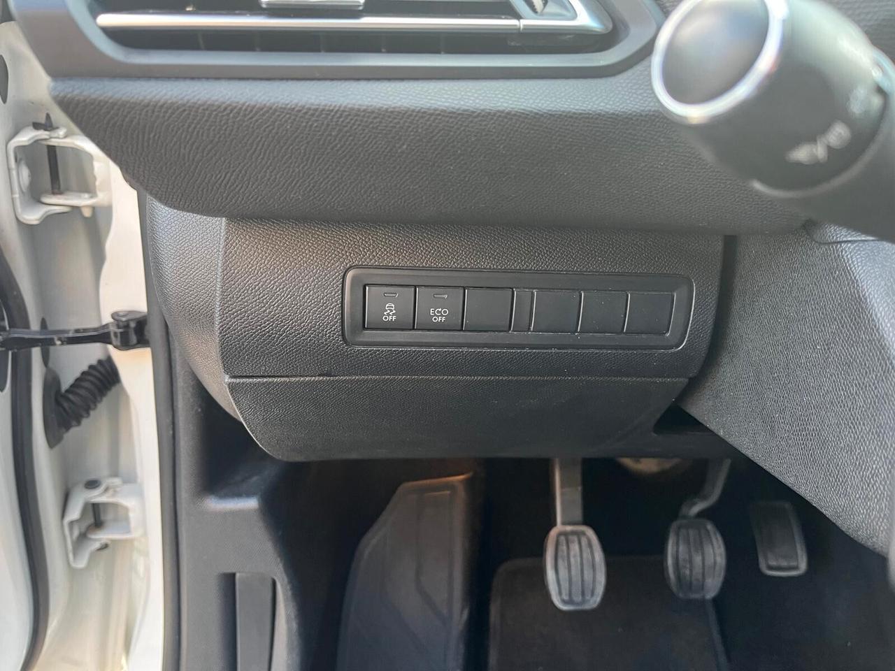Peugeot 308 BlueHDi 120 S&S SW Allure