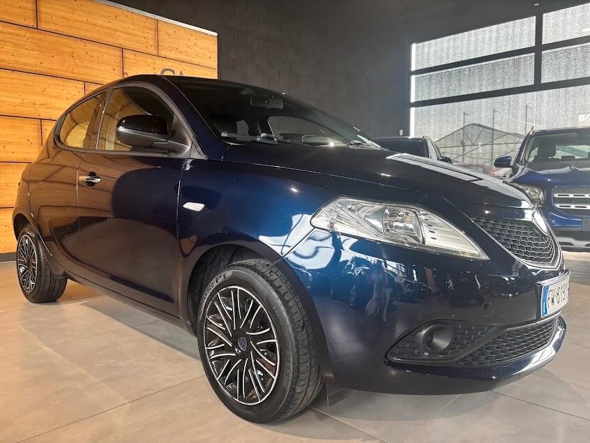 Lancia Ypsilon 1.2 69 CV 57.000KM NEOPATENTATI