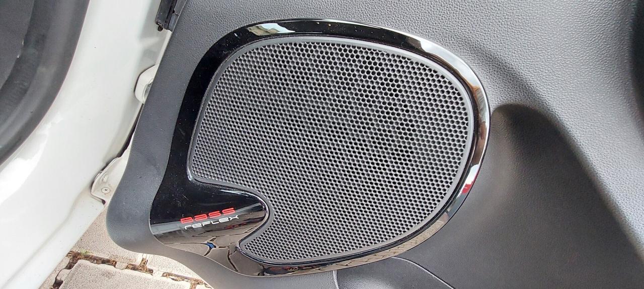 CLIO 1,5 DIESEL 90 CV DUEL NAVIGATORE LED CRUISE SENSORI X NEOPATENTATI IMPECCABILE