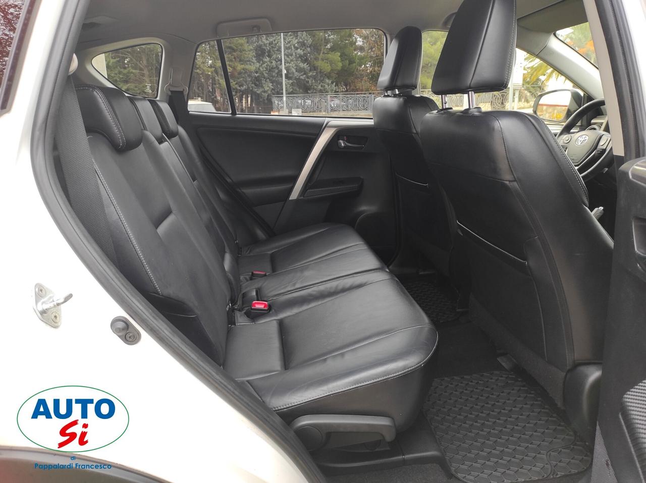 Toyota RAV 4 2.2 Diesel - 150cv 4WD