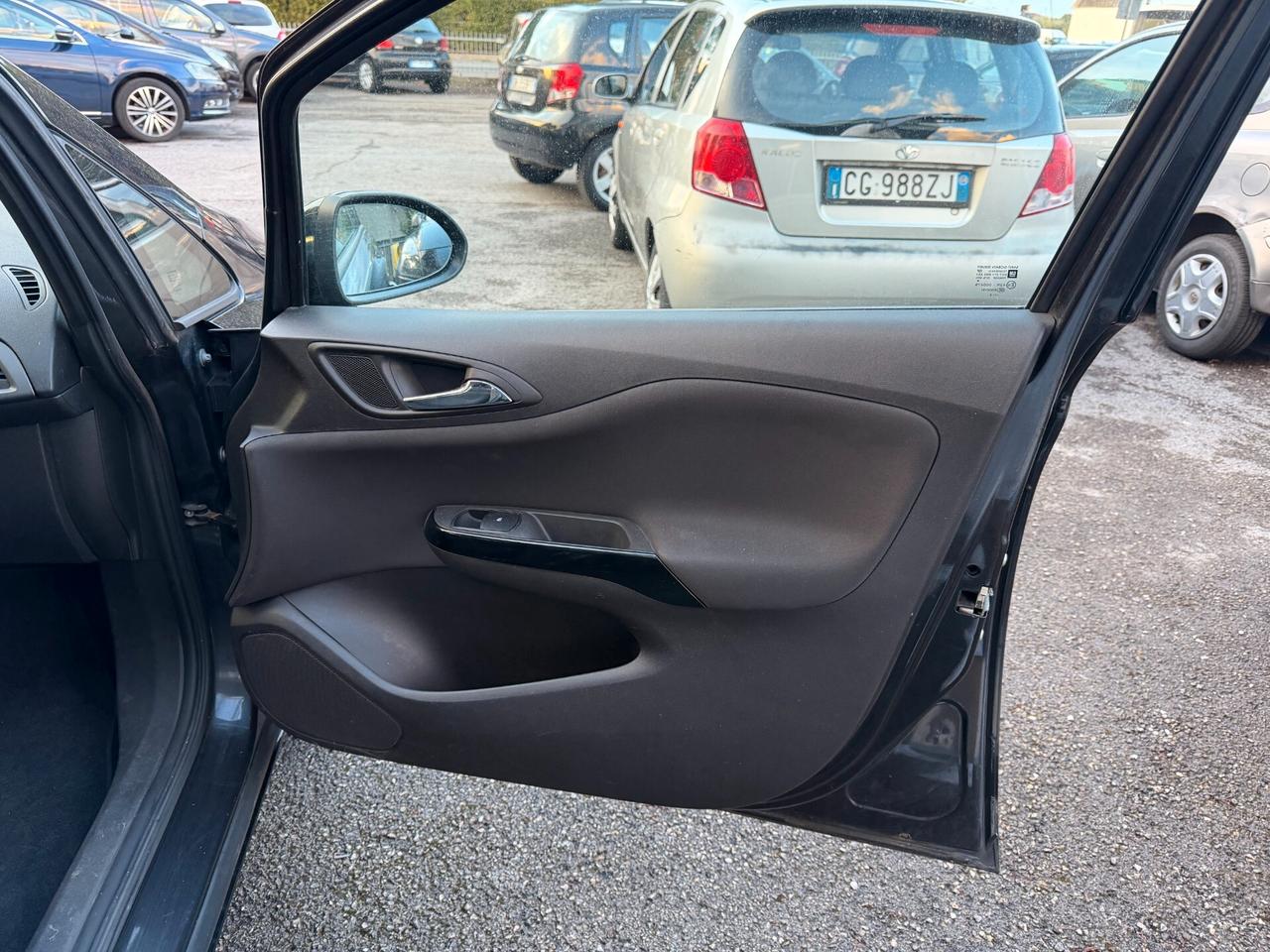 Opel Corsa 1.4 90CV GPL Tech 5 porte Cosmo