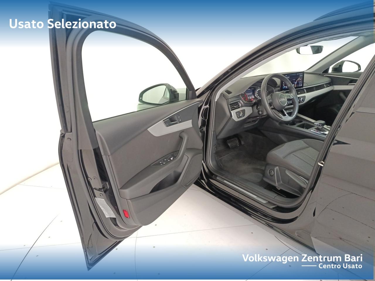 Audi A4 avant 35 2.0 tdi mhev business advanced 163cv s-tronic