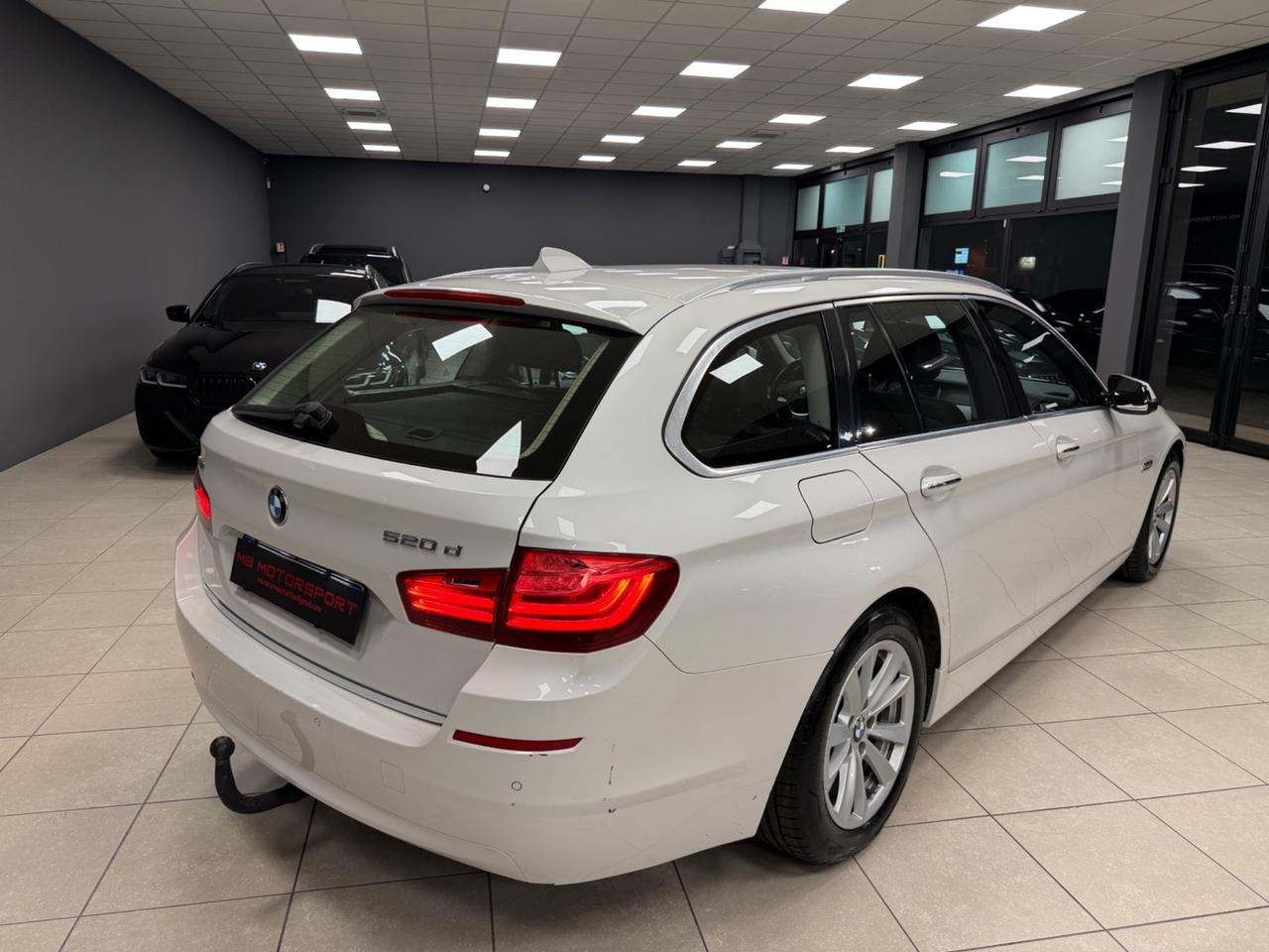Bmw 520 520d xDrive Luxury