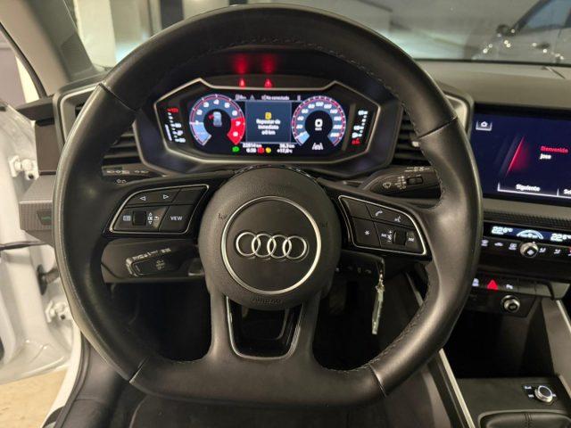 AUDI A1 SPB 30 TFSI S line edition con Retrocamera