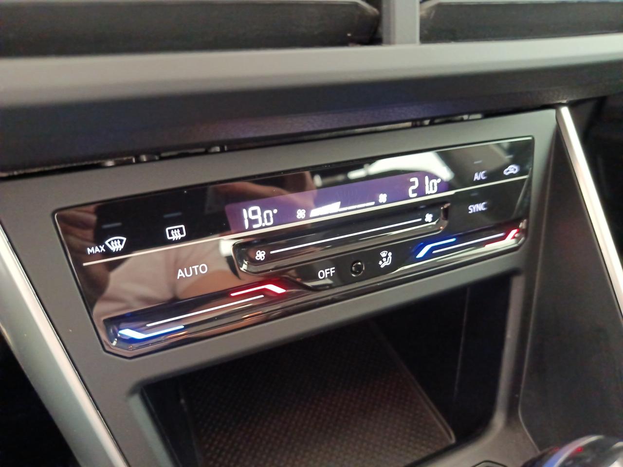 VOLKSWAGEN Polo 6ª serie - Polo 1.0 TSI DSG Life