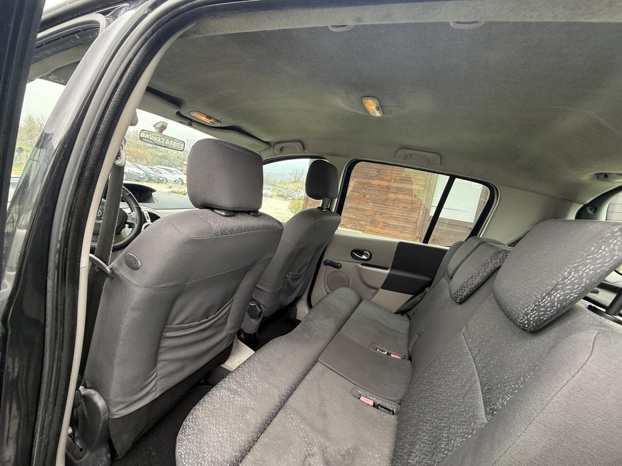 MODUS 1.5 DCI 65 CV