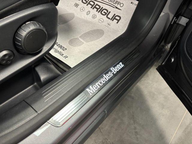MERCEDES-BENZ GLA 180 d AMG Premium Automatico