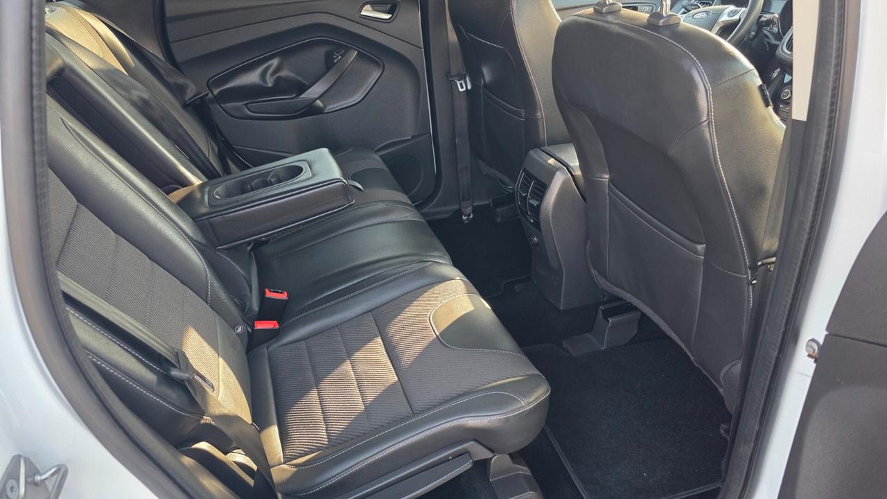 Ford Kuga 2.0 TDCI 150 CV S&S 4WD Titanium