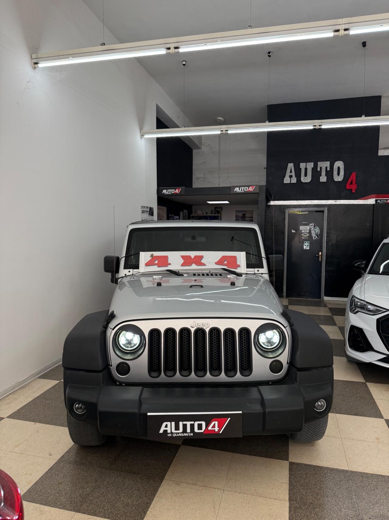 Jeep Wrangler Unlimited 2.8 CRD DPF full optional
