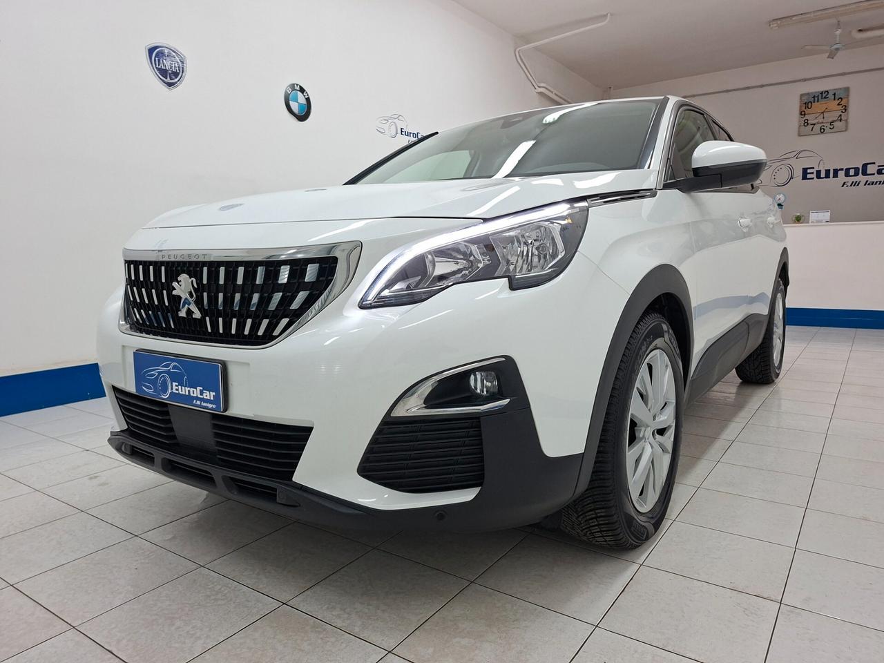 Peugeot 3008 Business 1.5 BlueHDi 130cv