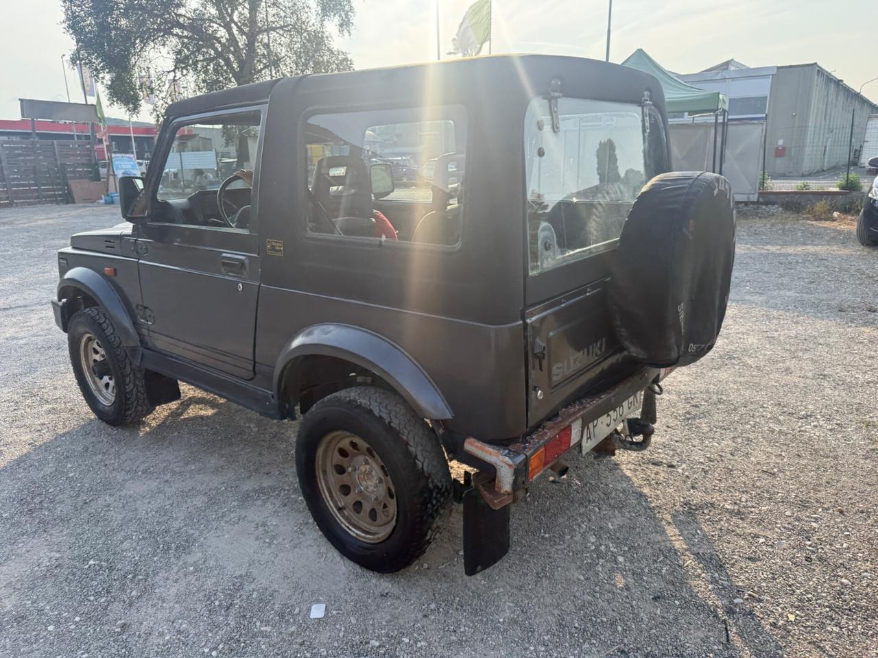 Suzuki SJ Samurai 1.3i cat Cabriolet De Luxe