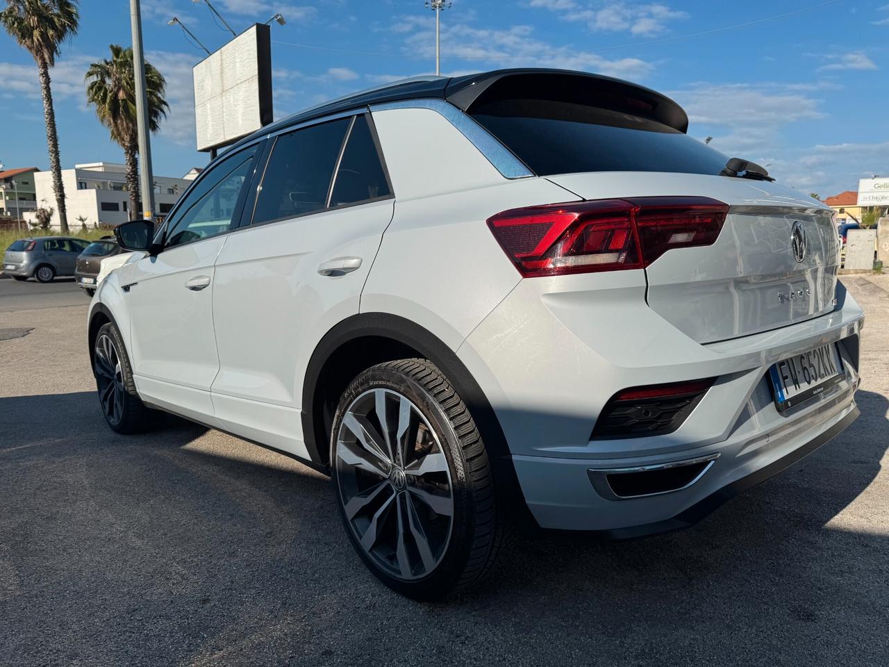 R LINE VW T-ROC 2.0 TDI 150CV 4MOTION DSG 2019