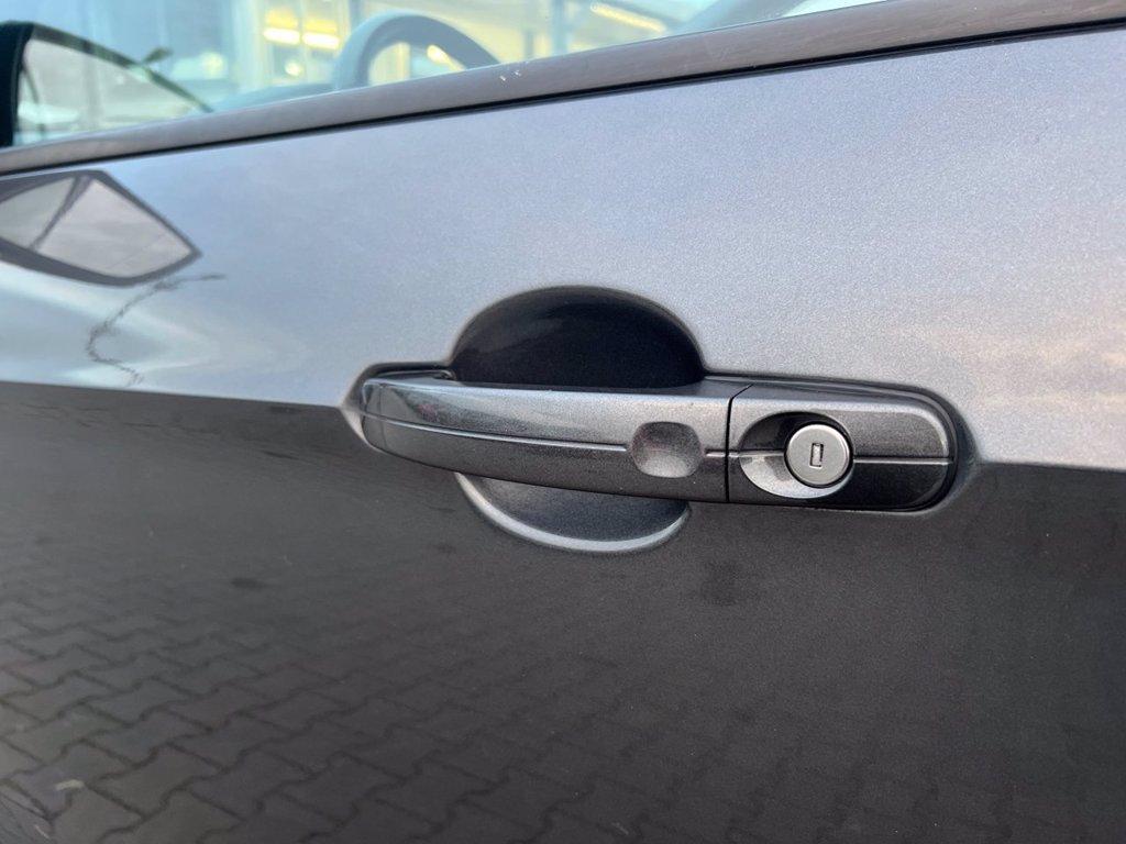 FORD Kuga 2.0 TDCI 120 CV S&S 2WD Powershift ST-Line del 2019