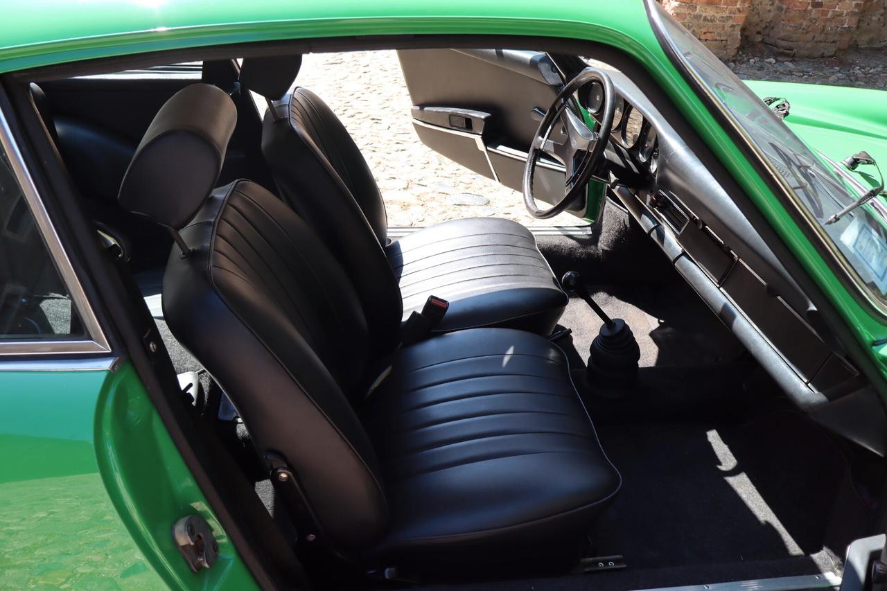 Porsche 911 2.4 T