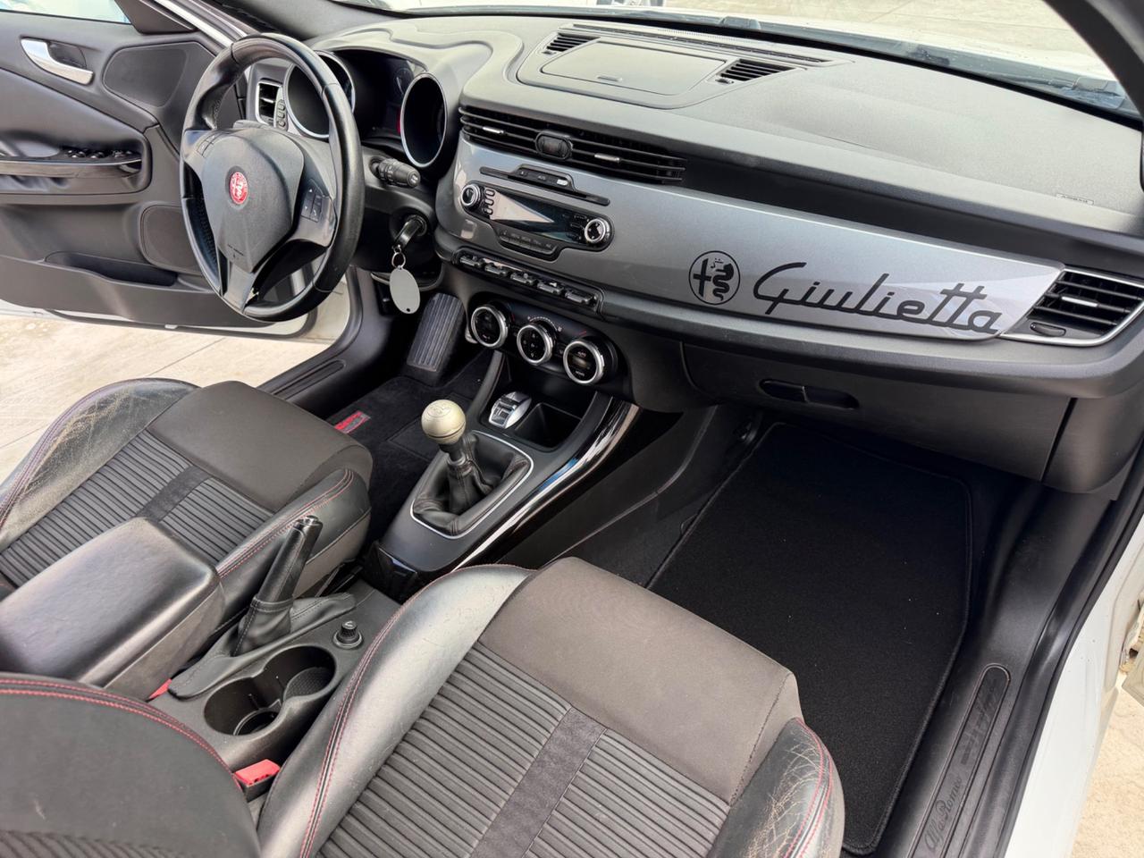 Alfa Romeo Giulietta 1.6 JTDm-2 105 CV Distinctive