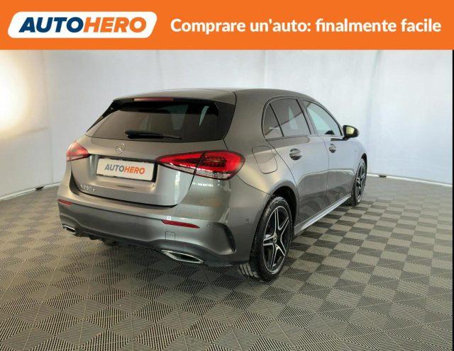 MERCEDES-BENZ A 160 Premium