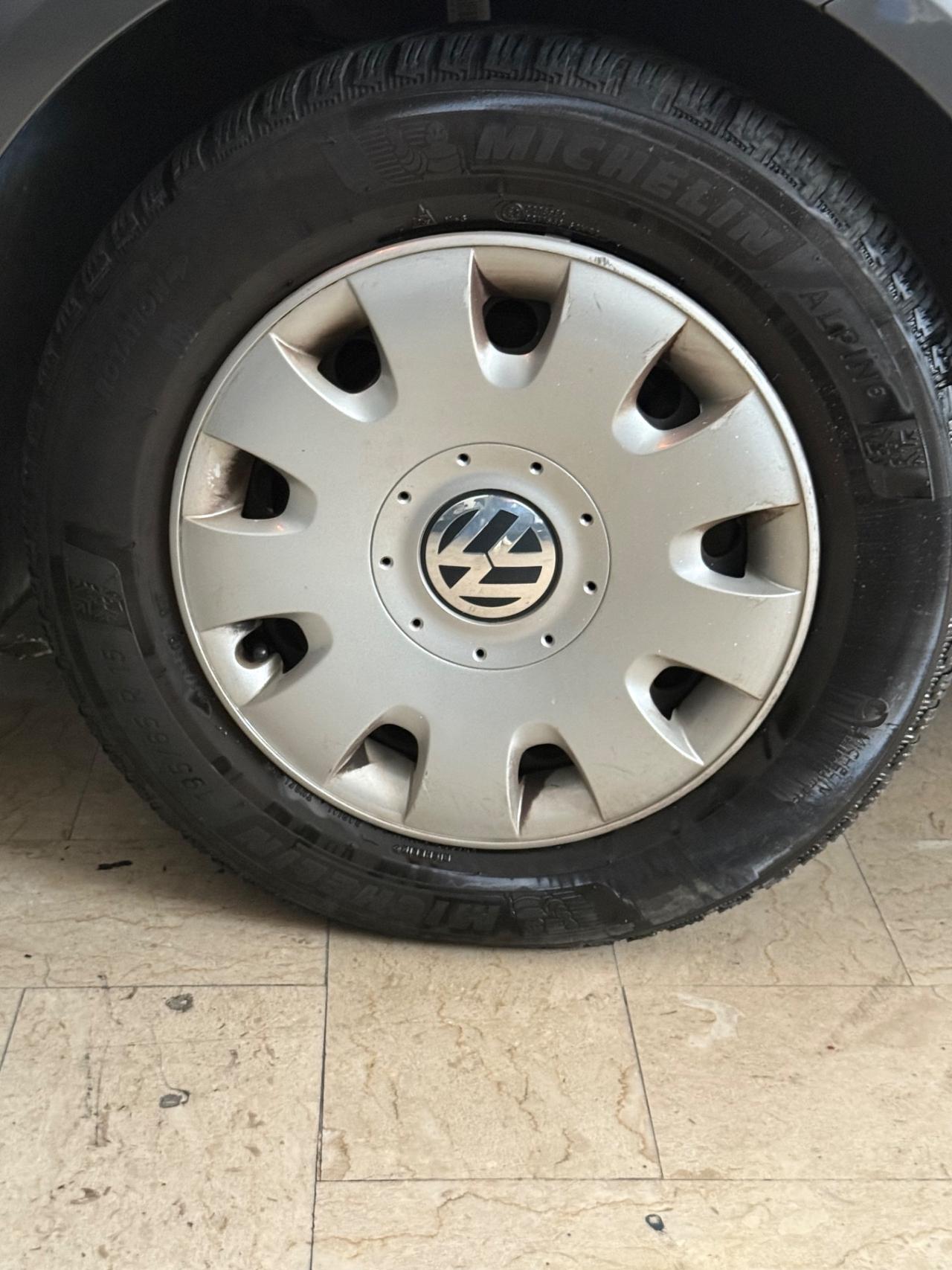 Volkswagen Touran 1.6 TDI Trendline 7 POSTI