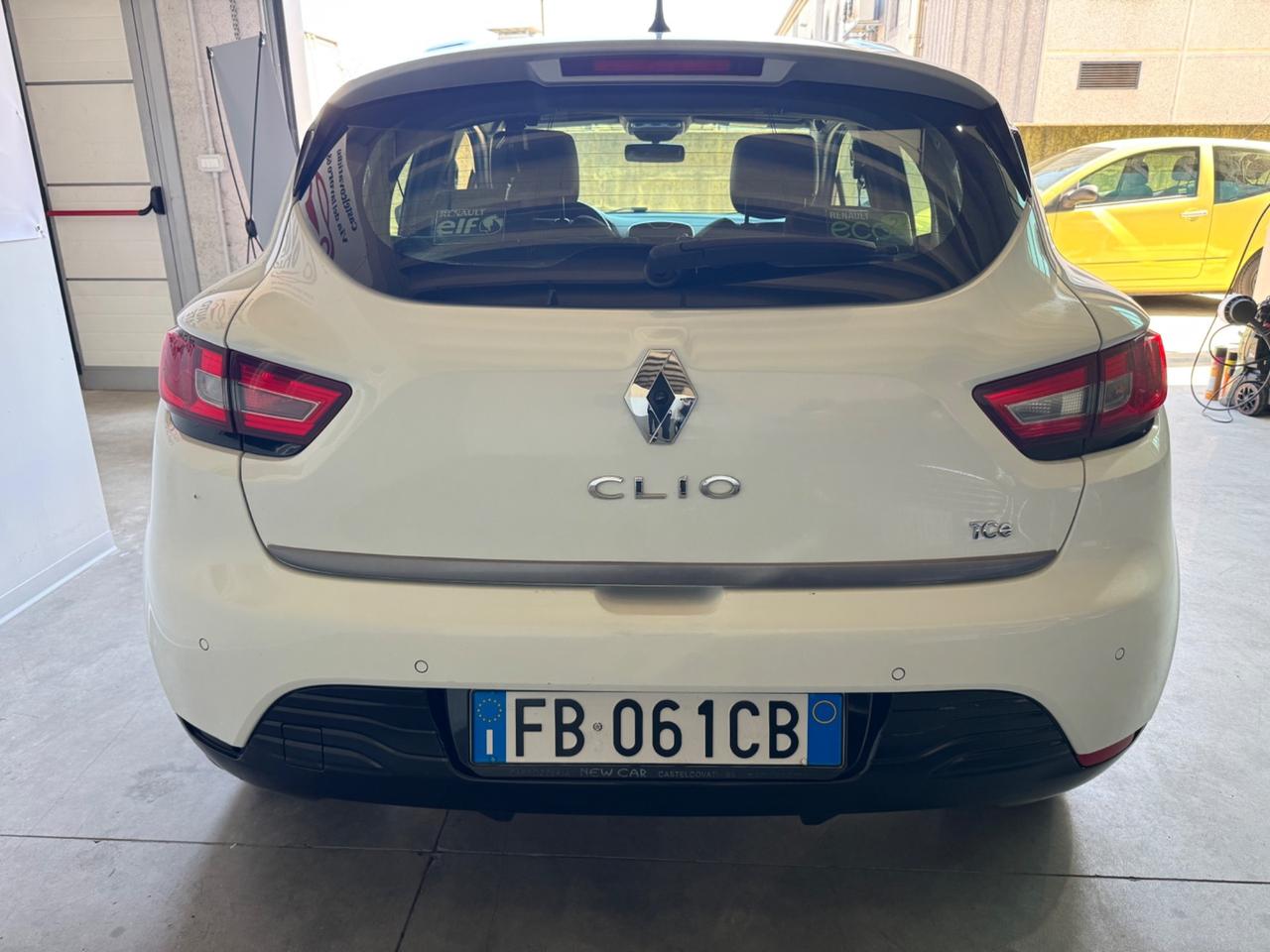 Renault Clio TCe 12V 90CV Start&Stop 5 porte Energy Intens