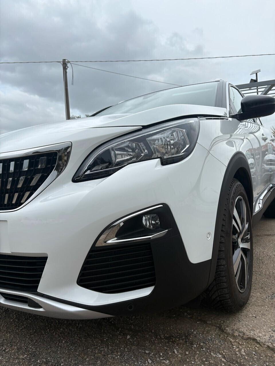 Peugeot 3008 BlueHDi 130 S&S Allure