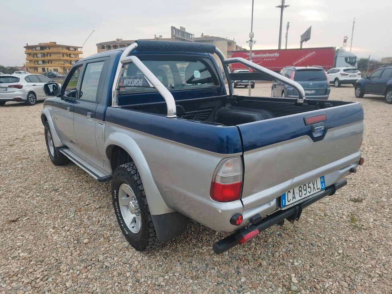 MITSUBISHI L200 DOUBLE CUB GLS TARGET 4WD