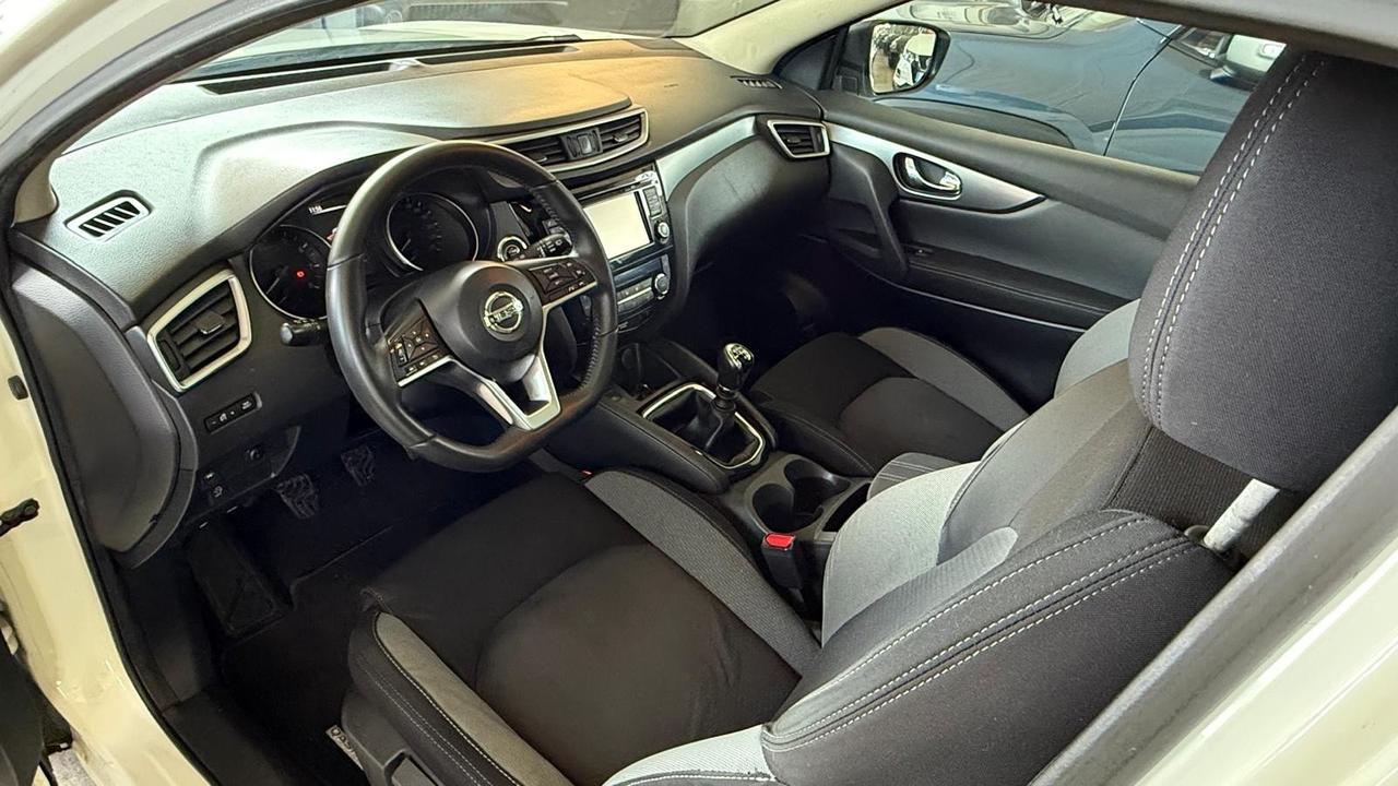 Nissan Qashqai 1.2 DIG-T N-Connecta