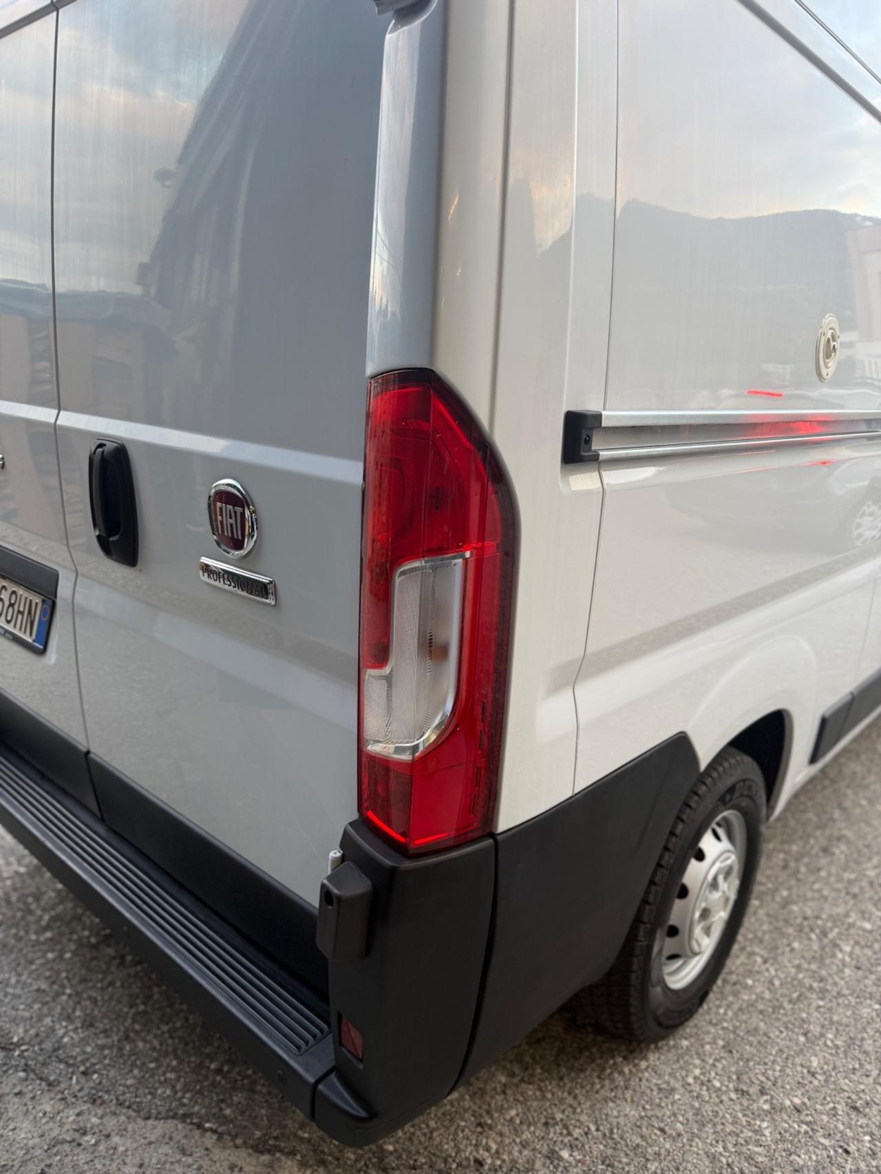 Fiat DUCATO 35 2.3 MJT 130CV SEMI CAMPER EURO6B