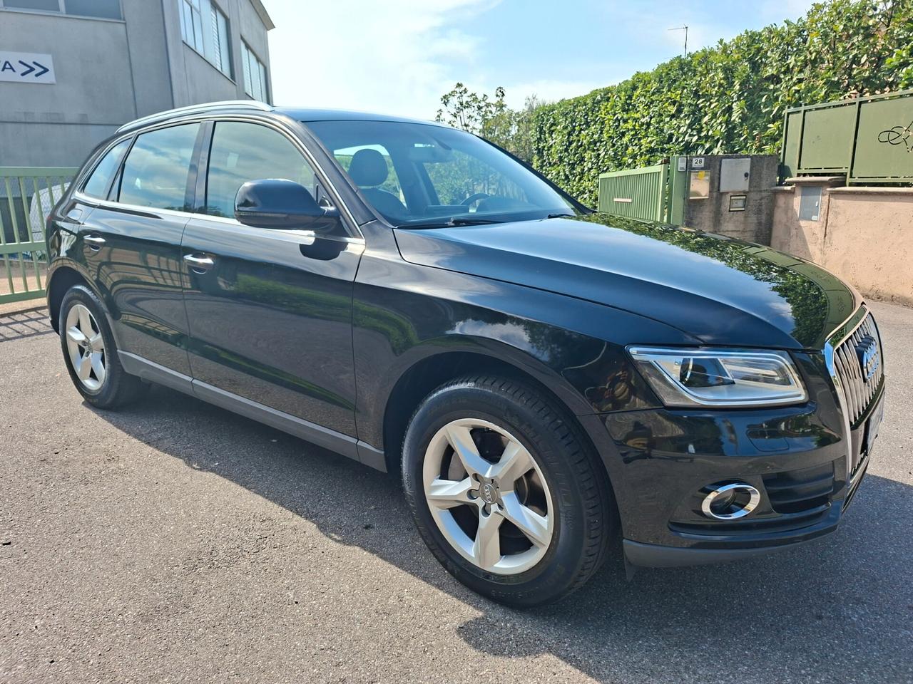 AUDI Q5 3.0 TDI QUATTRO / CAMBIO AUTOMATICO