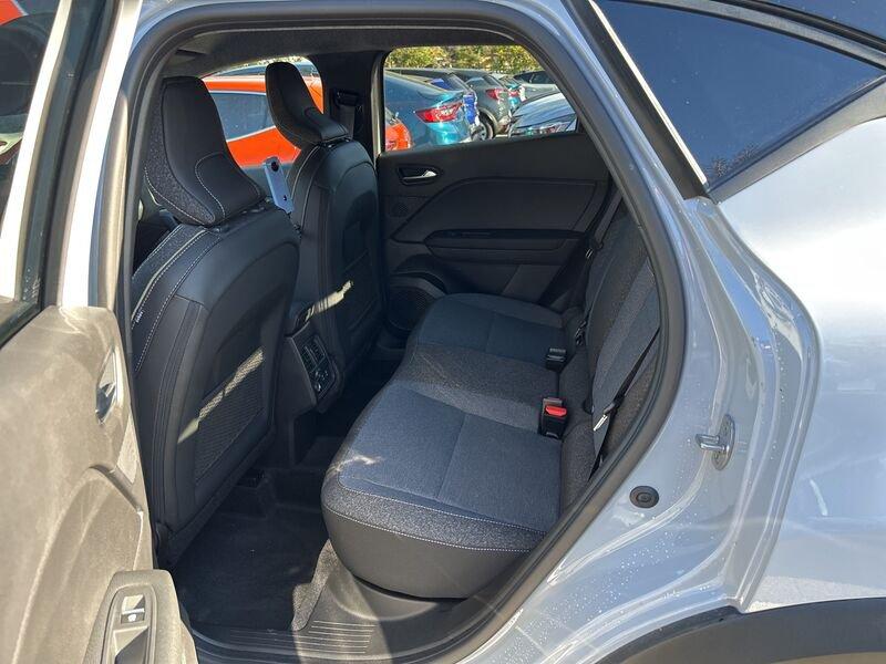 Renault Captur II 2024 1.0 eco-g Techno 100cv