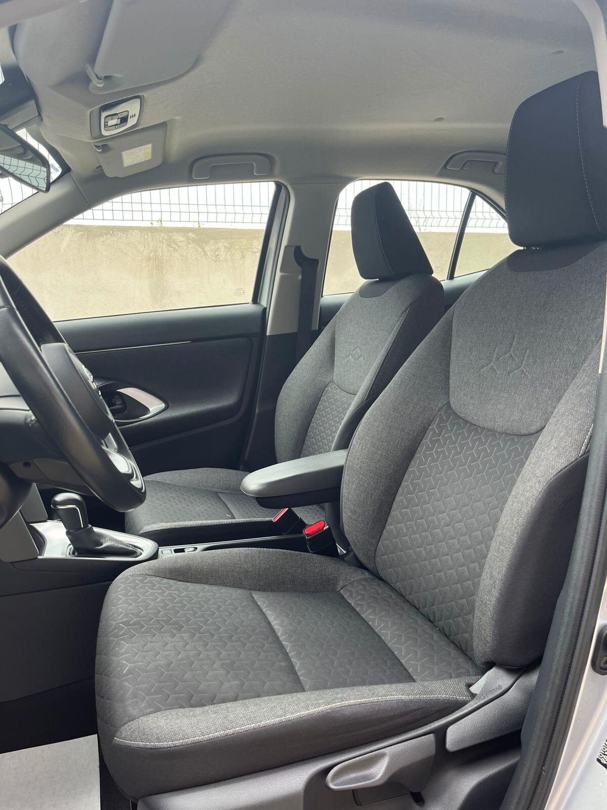 Toyota Yaris Cross 1.5 Hybrid 5p. E-CVT Business