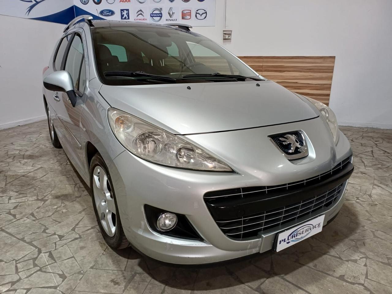 Peugeot 207 SW 1.6 HDi TETTO PANORAMICO - 2012