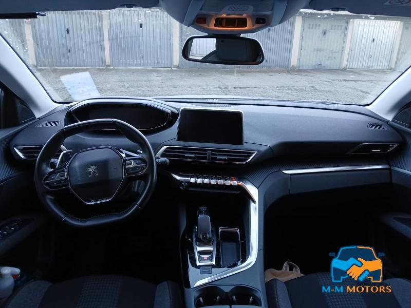 Peugeot 5008 5008 1.5 bluehdi Business s&s 130cv eat8