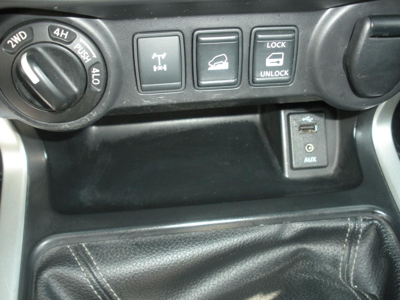 Nissan Navara 2.3 dCi 4WD Double Cab