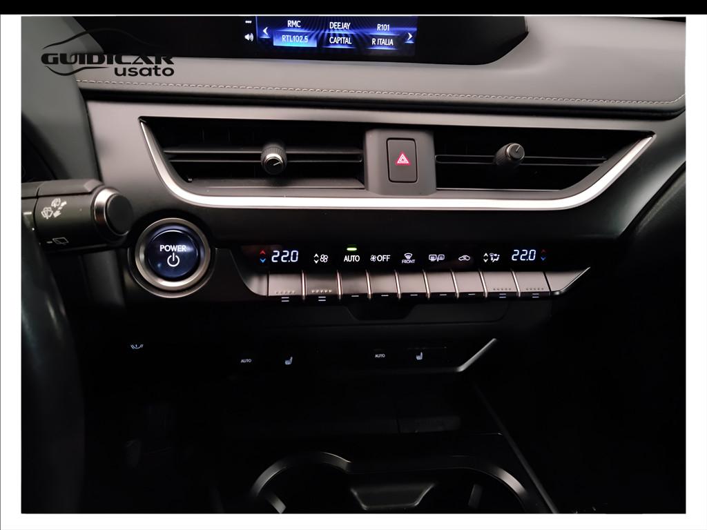 LEXUS UX 2019 - UX 250h 2.0 Executive 2wd cvt