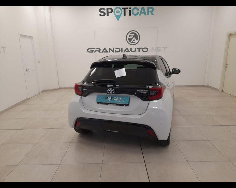 Toyota Yaris IV 1.5h Style