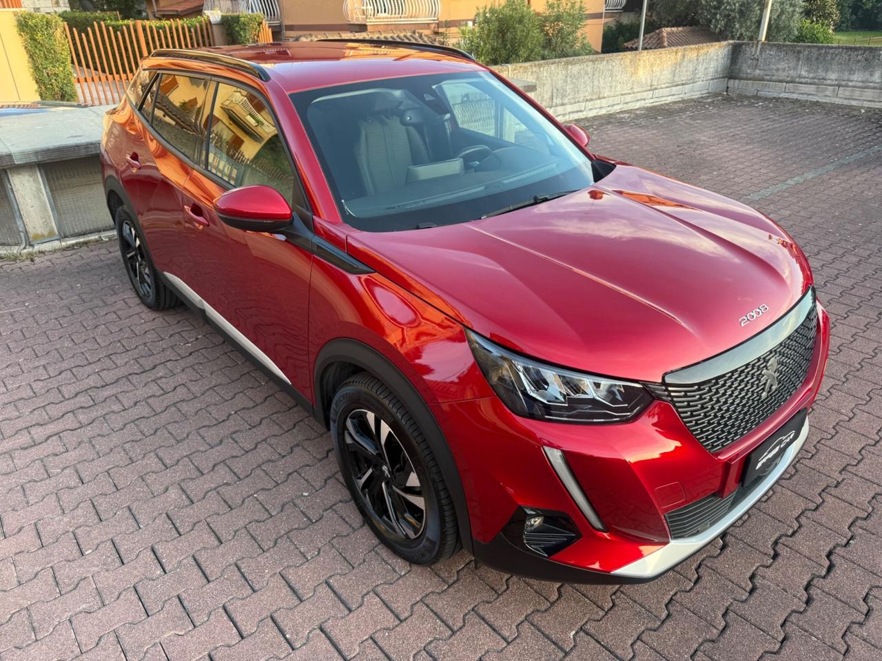 Peugeot 2008 1.2 puretech EAT8 Allure Pack COME NUOVA