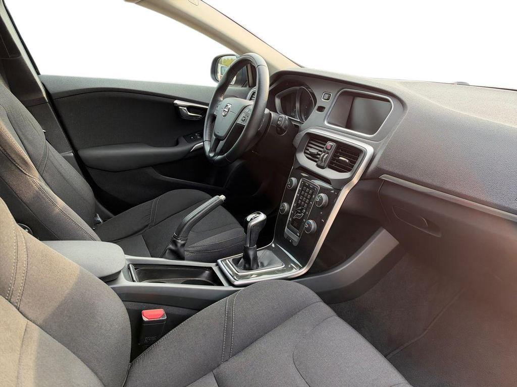 Volvo V40 2.0 D2 Kinetic my18