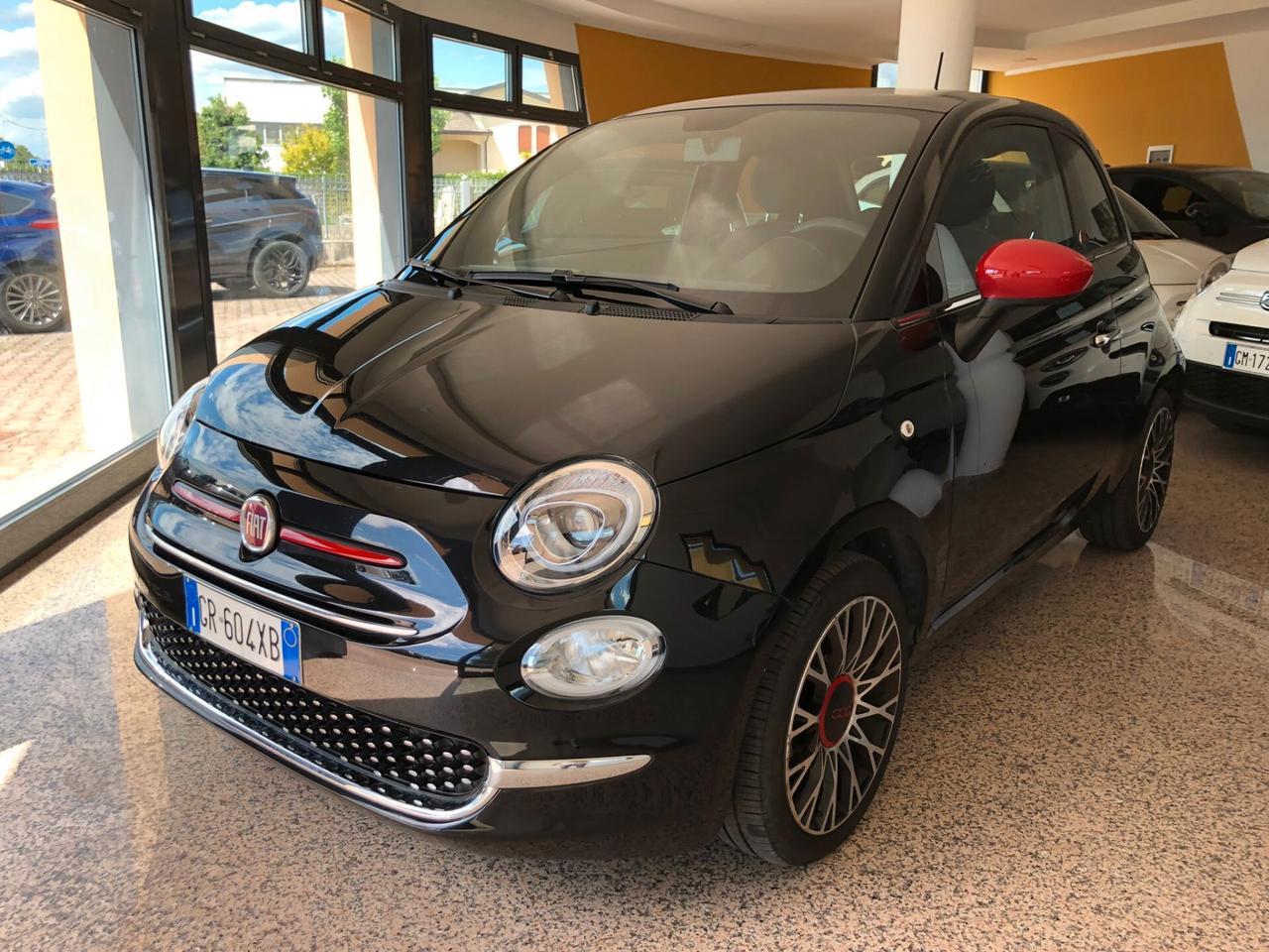 Fiat 500 1.0 Hybrid (RED) * 32.000 KM