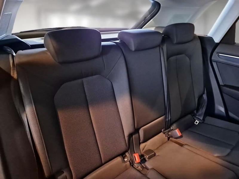 AUDI Q3 35 TFSI S tronic Business