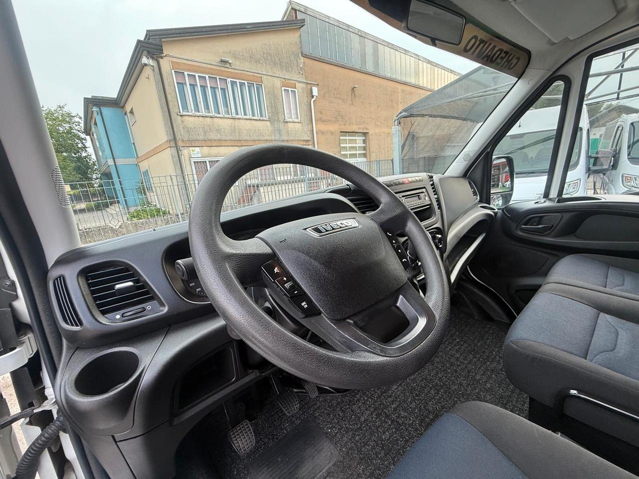 IVECO Daily 35S12 2.3 HPT CENTINA CENTINATO