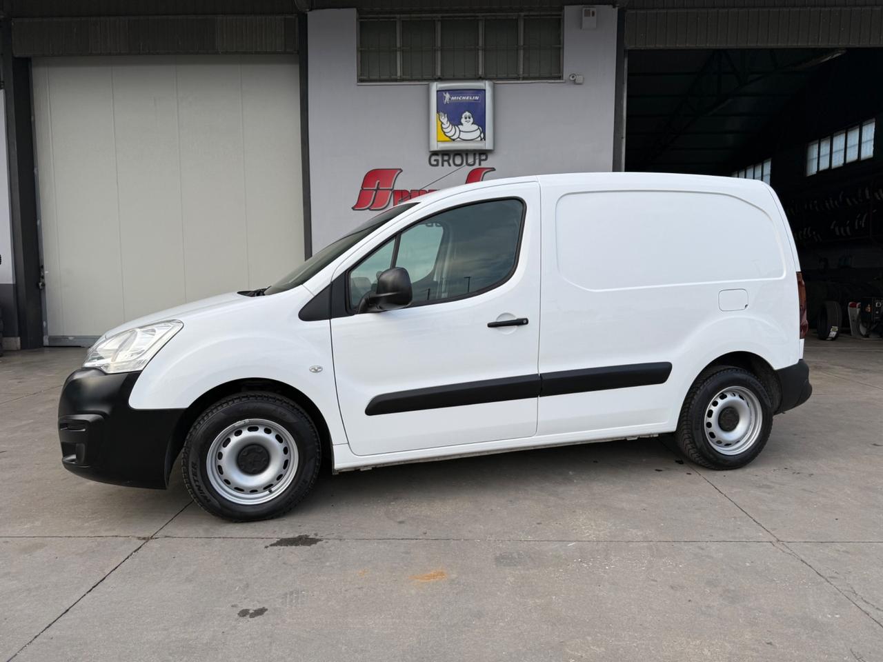 Peugeot Partner BlueHDi 100 ETG6 S&S L2 Furgone Premium