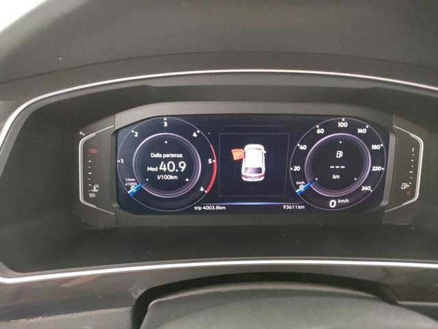 VOLKSWAGEN Tiguan 2.0 TDI SCR DSG Advanced R-Line Exterior Pack