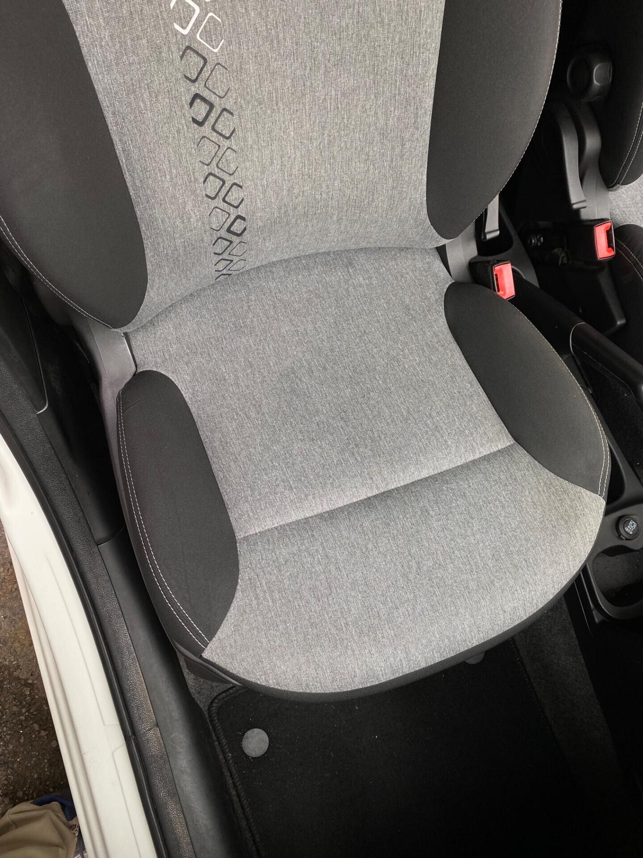 Fiat Panda 1.2 EasyPower GPL Lounge 69cv - 12/2019